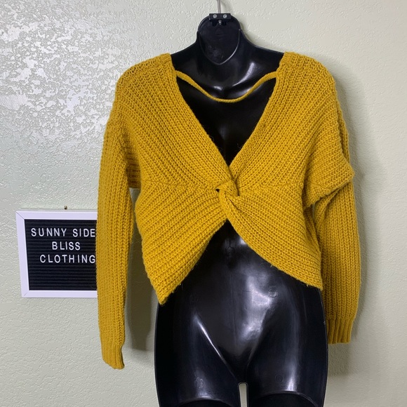 Yes Lola Marigold Yellow Chunky Knit Open Back Wool Alpaca Blend Sweater Small - Picture 3 of 12